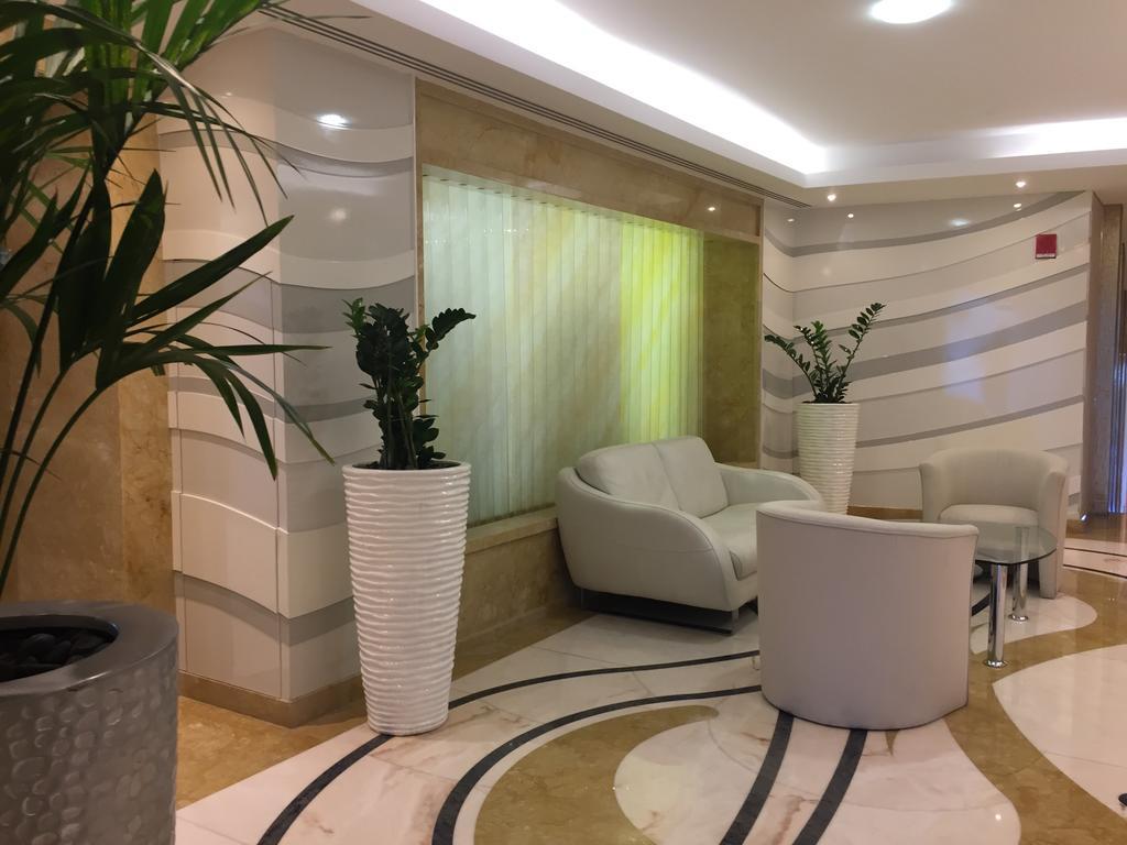 Espace Holiday Homes - Ocean Heights 14 Дубай Экстерьер фото